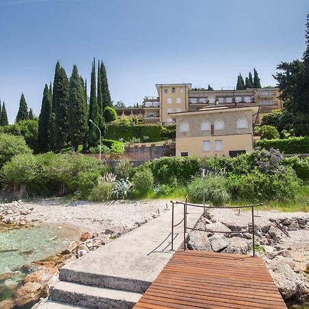 Leonardo Walsh Apartment With Lake View Torri Del Benaco Dış mekan fotoğraf